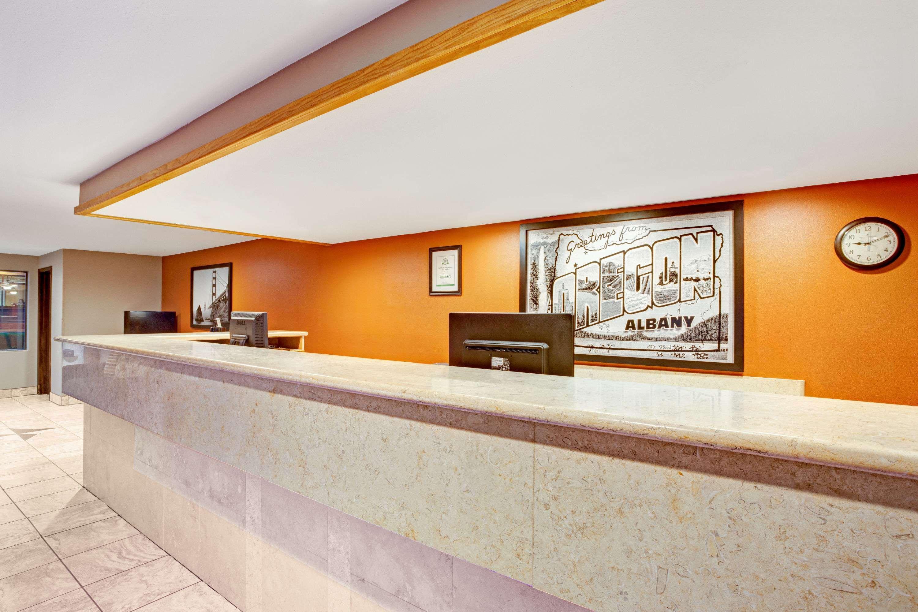 Super 8 By Wyndham Albany Motel Dış mekan fotoğraf