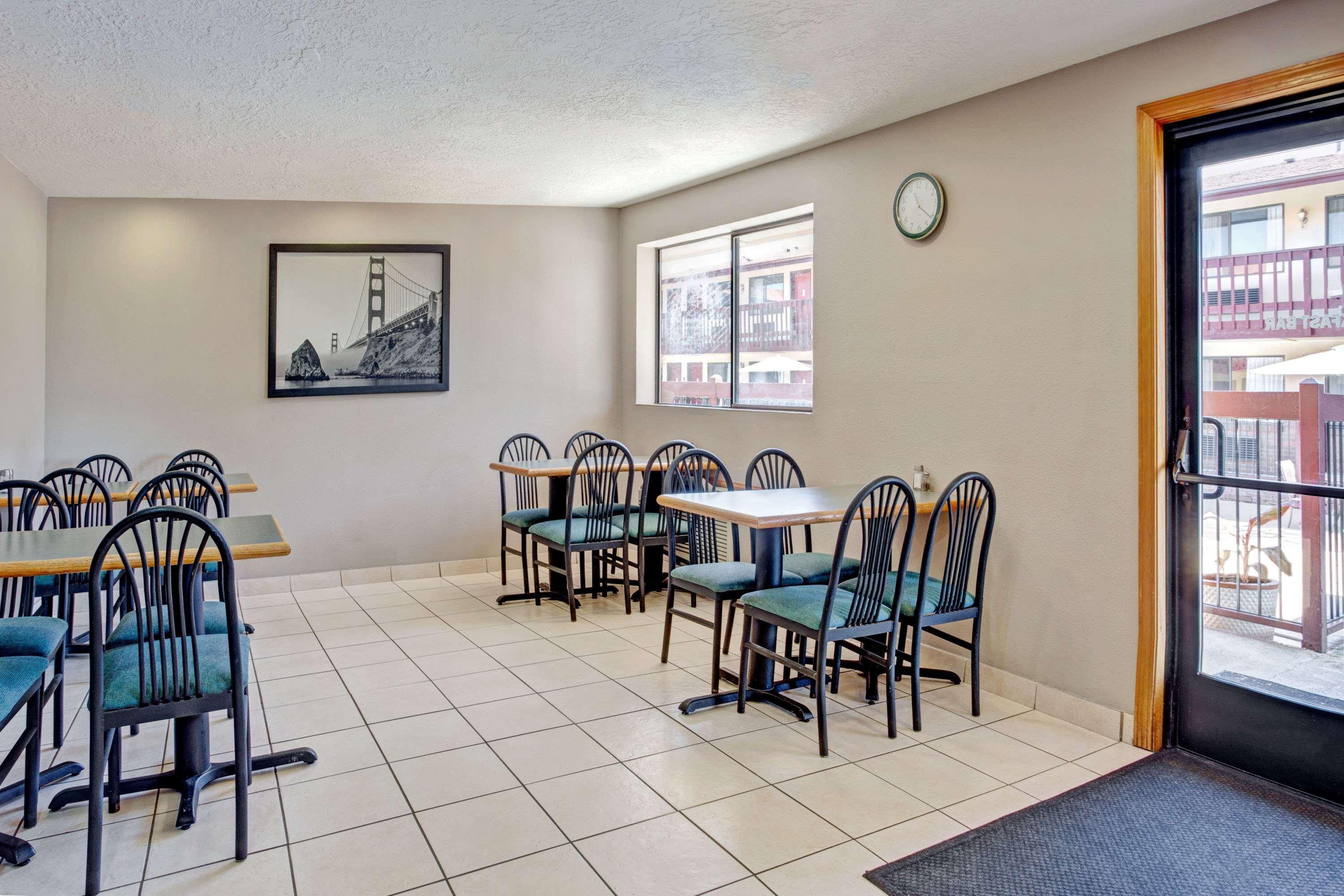 Super 8 By Wyndham Albany Motel Dış mekan fotoğraf